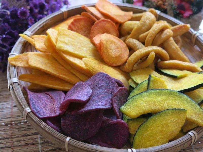 5 loại đồ ngày Tết nên mua trước để tiết kiệm chi phí-4