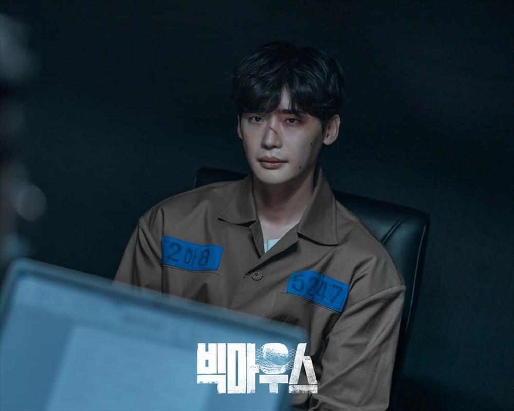 Màn tái xuất của loạt nam thần đình đám xứ Hàn: Song Joong Ki là số 1-9