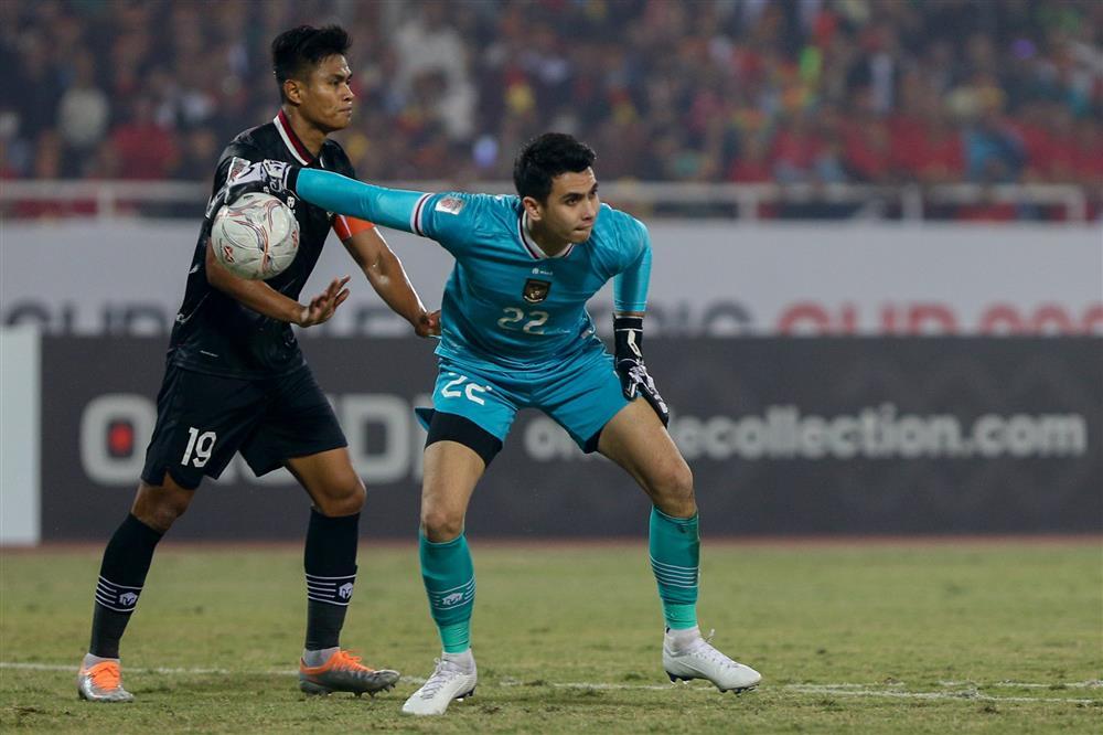 Các ngôi sao Indonesia bế tắc, liên tục chơi xấu tuyển Việt Nam-1