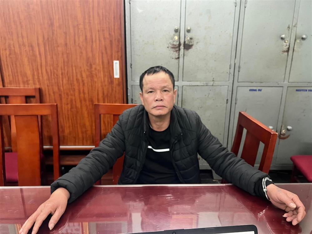 Clip: Bị bế lên đồn, 2 tên cướp vẫn chê nhau thiếu chuyên nghiệp-1