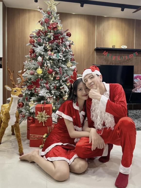 Phí Ngọc Hưng cầu hôn Trương Mỹ Nhân trên sóng truyền hình?-4