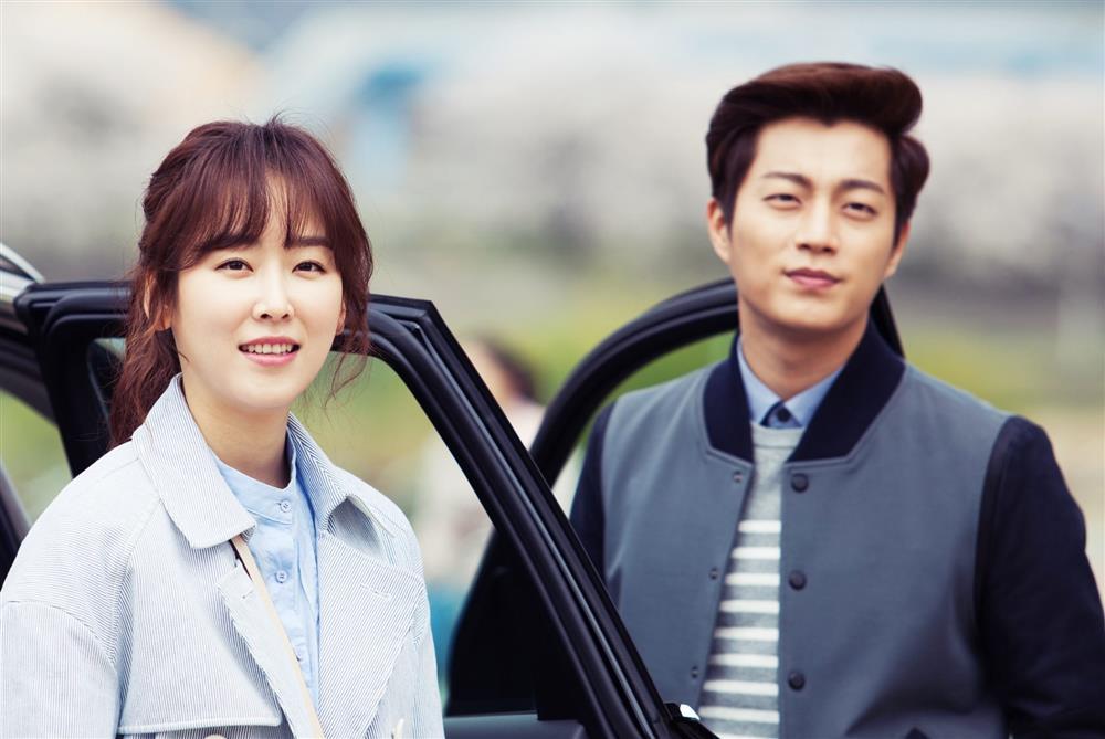Những cặp idol nên duyên thành người yêu trong phim Hàn-4