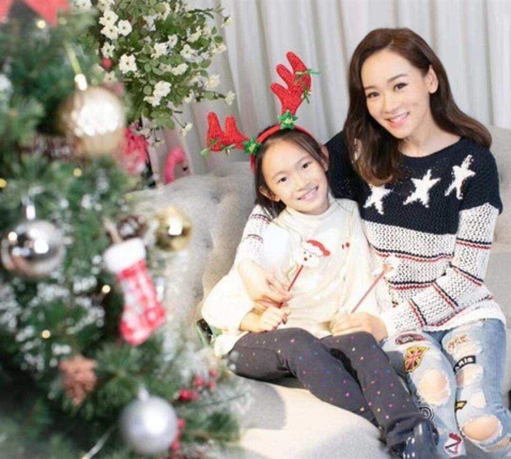 Hoa hậu Hong Kong Dương Tư Kỳ suýt bị mù-3