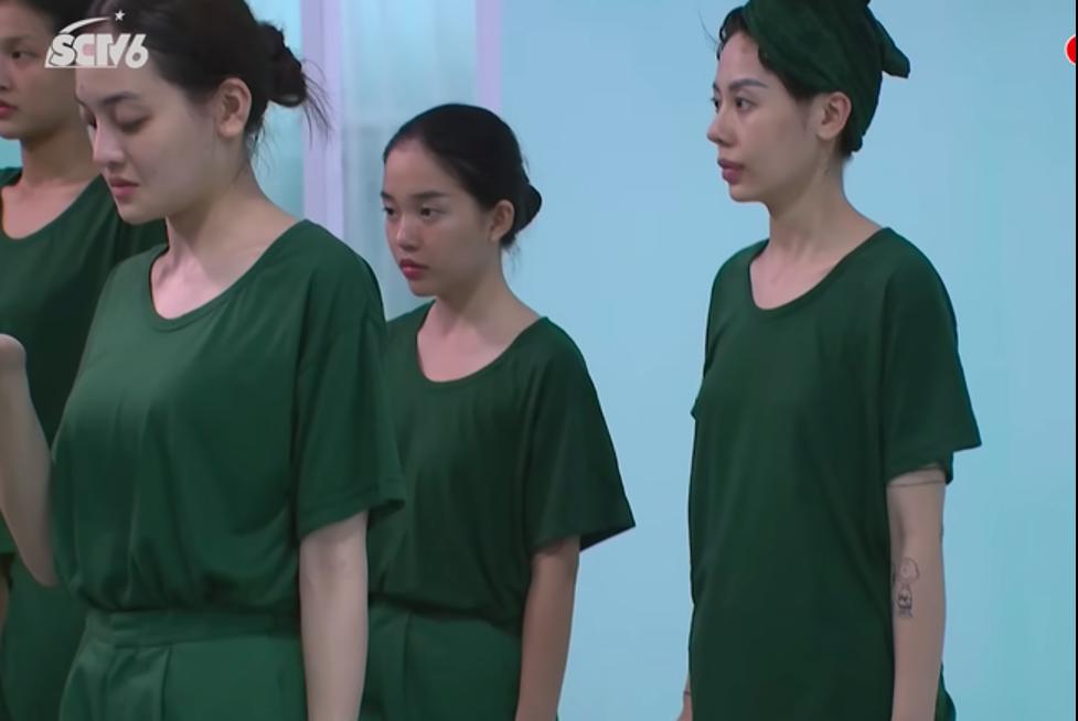 Sau Kỳ Duyên, Mai Âm Nhạc nhập ngũ gây tranh cãi vì trang điểm lố-6