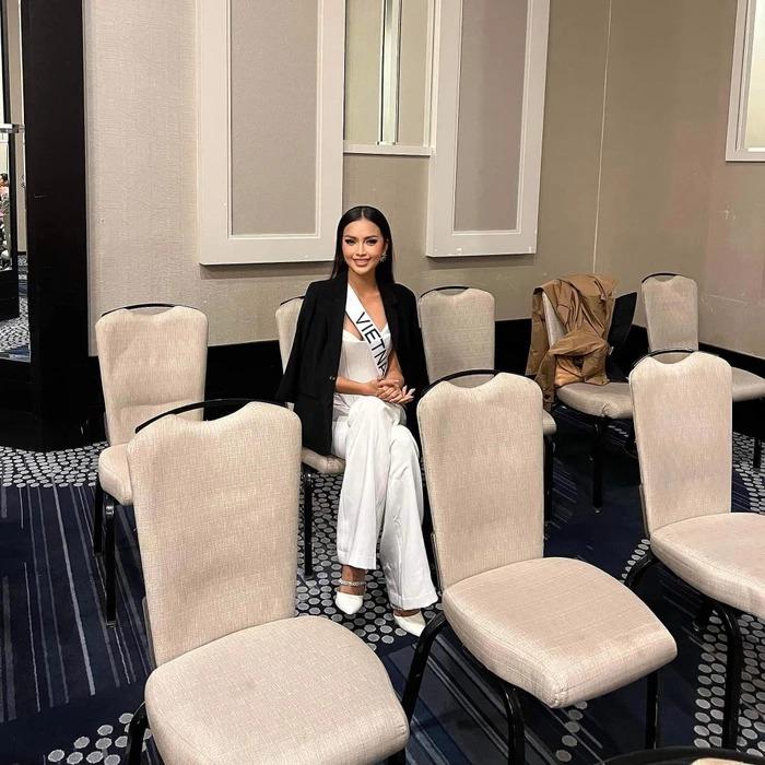 Việt Nam 5 năm 1 kiểu đồ phỏng vấn kín, liệu có cạn ý tưởng?-3