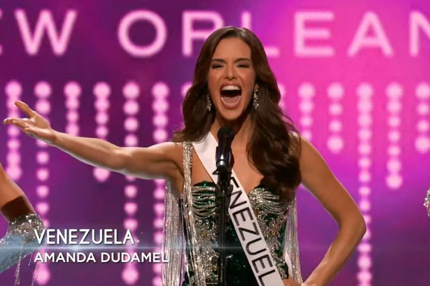 Ngọc Châu sáng bikini, an toàn dạ hội tại bán kết Miss Universe-20