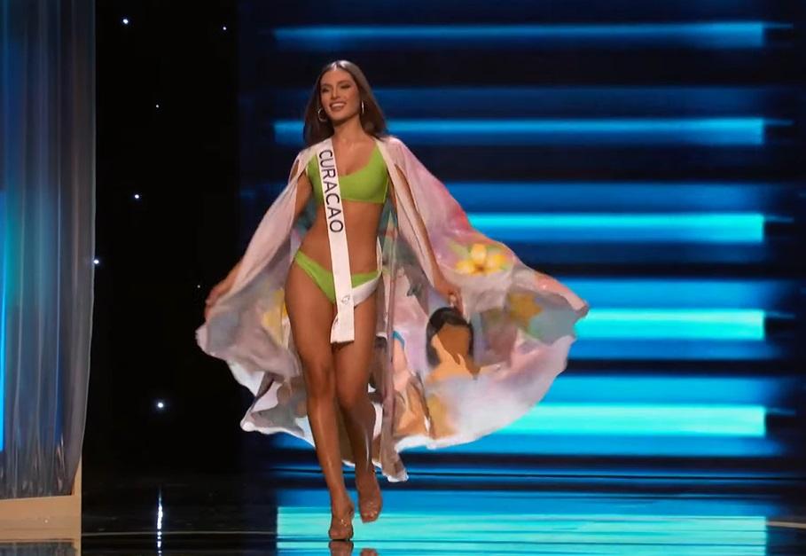 Thí sinh Miss Universe 2022 duy nhất mặc quần dài thi bikini-5