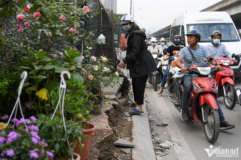 Đánh vật với giao thông Hà Nội ngày giáp Tết-17