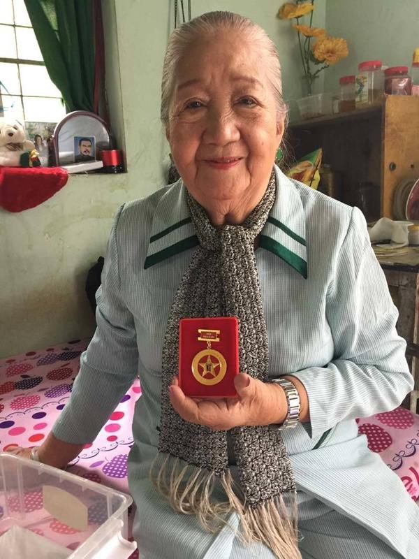 Nhiều sao Việt buồn bã khi hay tin nghệ sĩ Thiên Kim qua đời ở tuổi 91-4