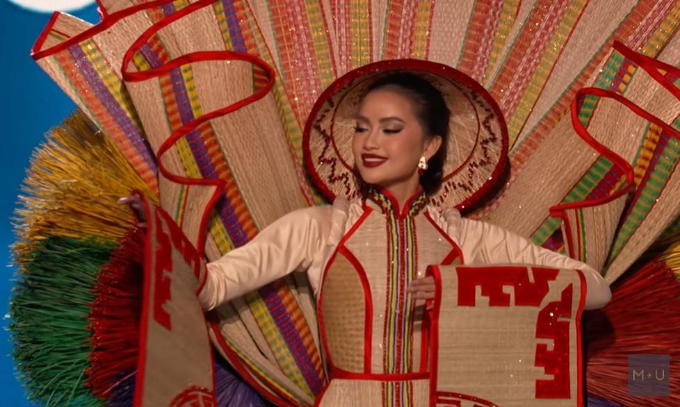 Ngọc Châu thi quốc phục Miss Universe, nhận lời khen visual-4