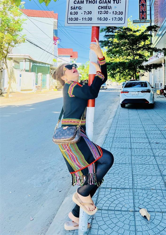 Showbiz Việt ngày 12/1: Phương Linh đánh giá 3 vòng Son Ye Jin-10