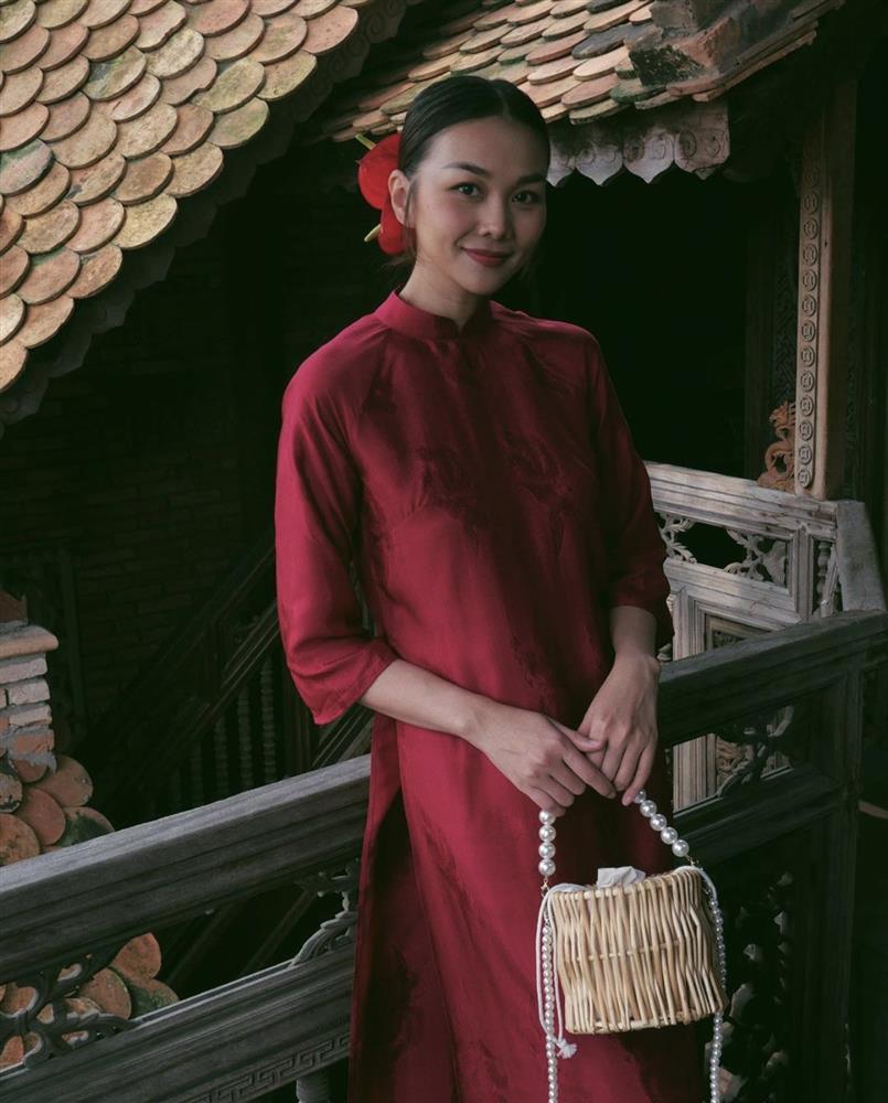 Học Hà Tăng, Thanh Hằng mix đồ chơi Tết rực rỡ sắc màu-1