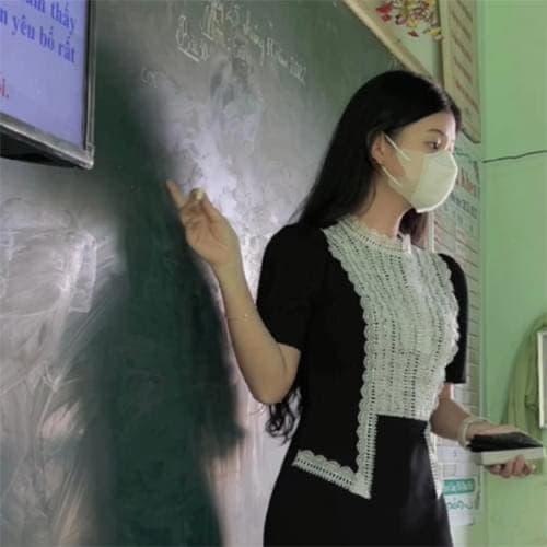 Chân dung cô giáo triệu view, dạy tiểu học mà như diễn thời trang-4