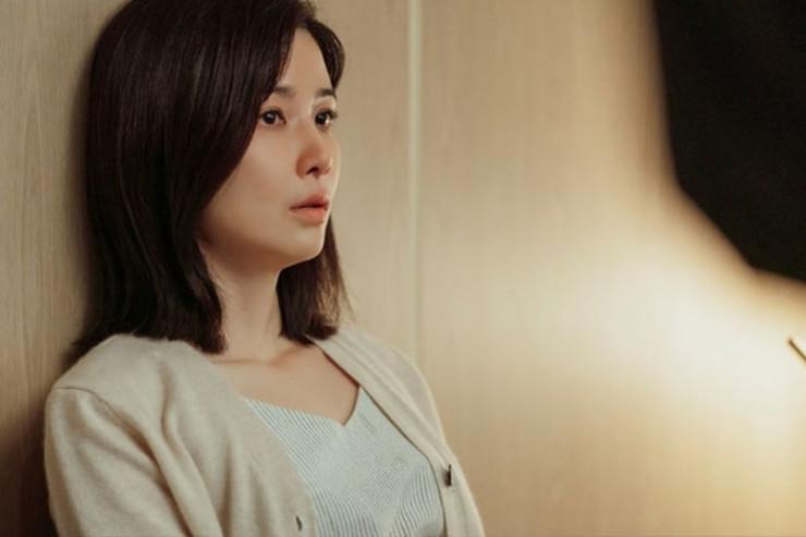 Vợ sốc khi chồng mang tiền thưởng Tết cho nhân tình-1