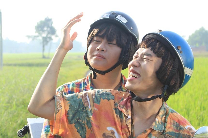 Đang dính tranh chấp, Kay Trần vẫn hát Tết Đong Đầy ở mọi nơi-2