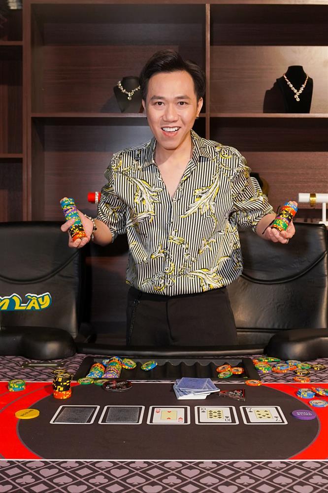 Diệu Nhi đột kích hậu trường, nói 4 chữ khiến Anh Tú tan chảy-18