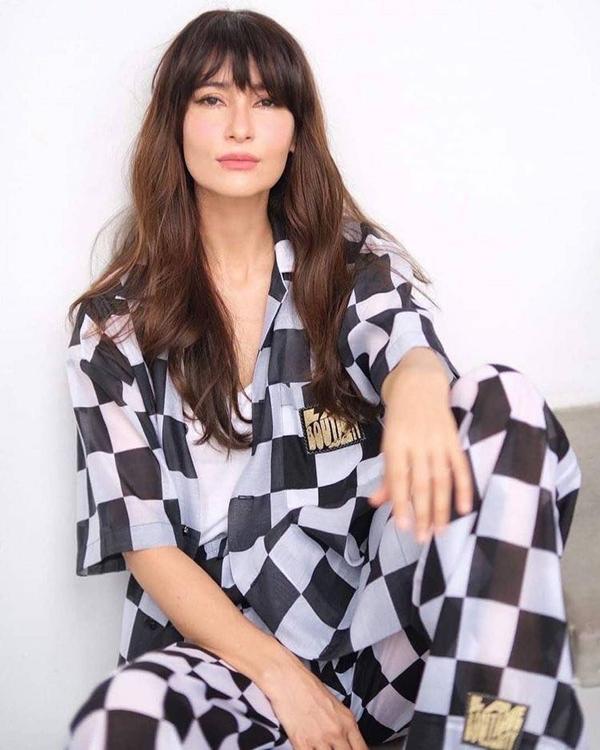 Mỹ nhân lai quyền lực showbiz: Học vấn khủng, yêu 30 năm chưa cưới-5