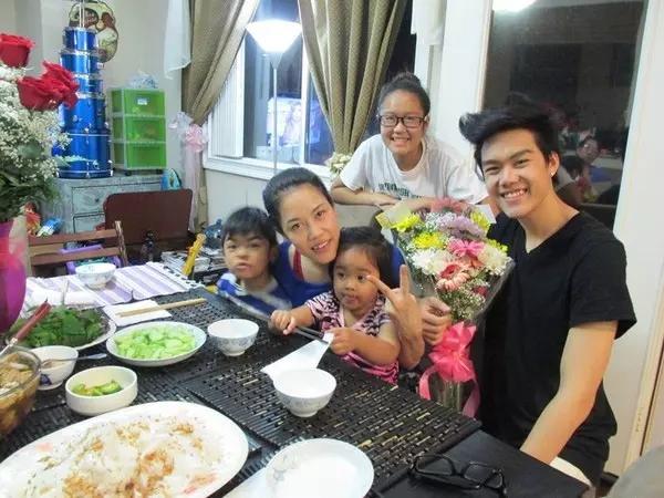 Con trai Thu Phương phổng phao, lớn hơn mẹ ở tuổi 13-3