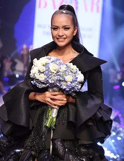 Ngọc Châu thi toàn thắng nhưng trượt thẳng ở Miss Universe-2