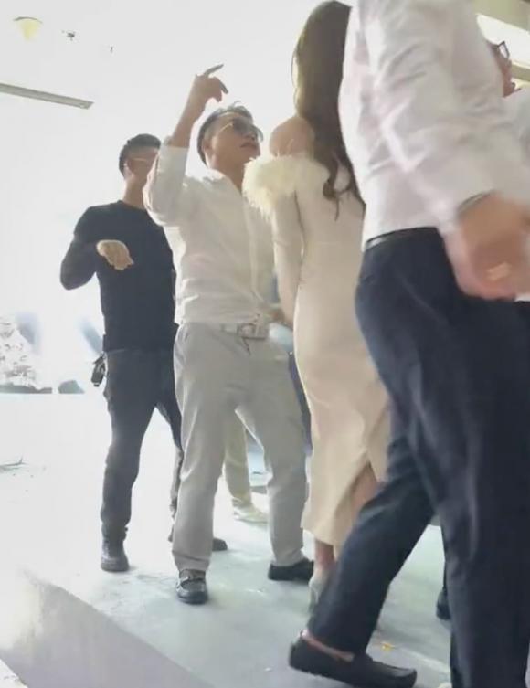 Shark Bình và Phương Oanh quấn nhau không rời trên sàn nhảy-4