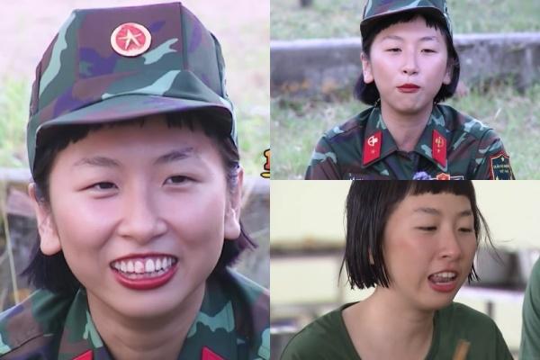 Phương Thanh lạc quẻ - Lâm Khánh Chi sai dresscode sự kiện-11