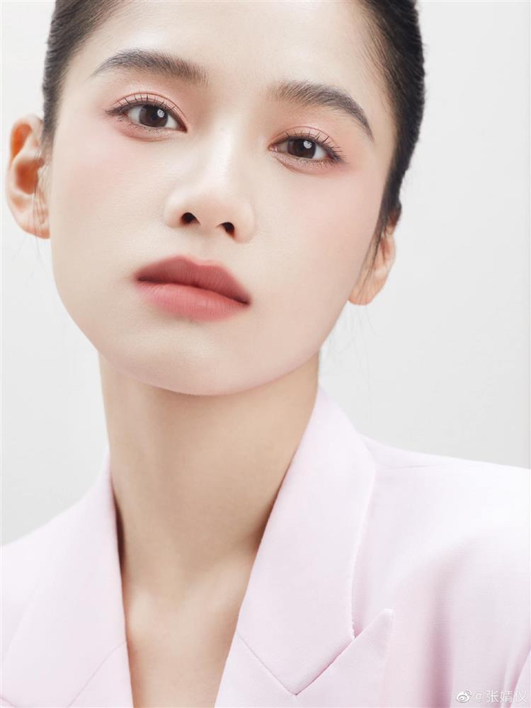 Trương Tịnh Nghi - Điền Hi Vi đọ sắc, ai nổi bật?-5