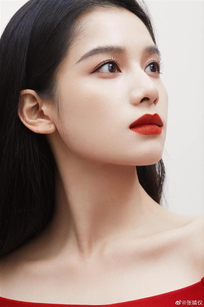 Trương Tịnh Nghi - Điền Hi Vi đọ sắc, ai nổi bật?-7