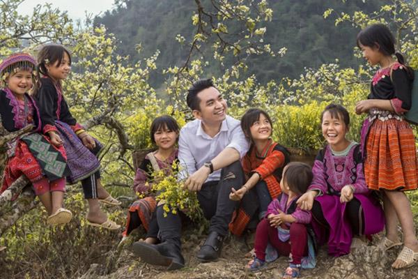 Vượt qua cửa tử, MC Hạnh Phúc VTV viên mãn bên vợ con-9