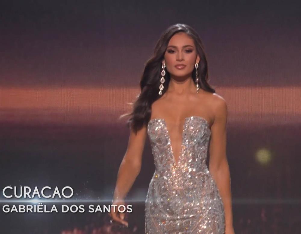 Top 16 thi dạ hội-10