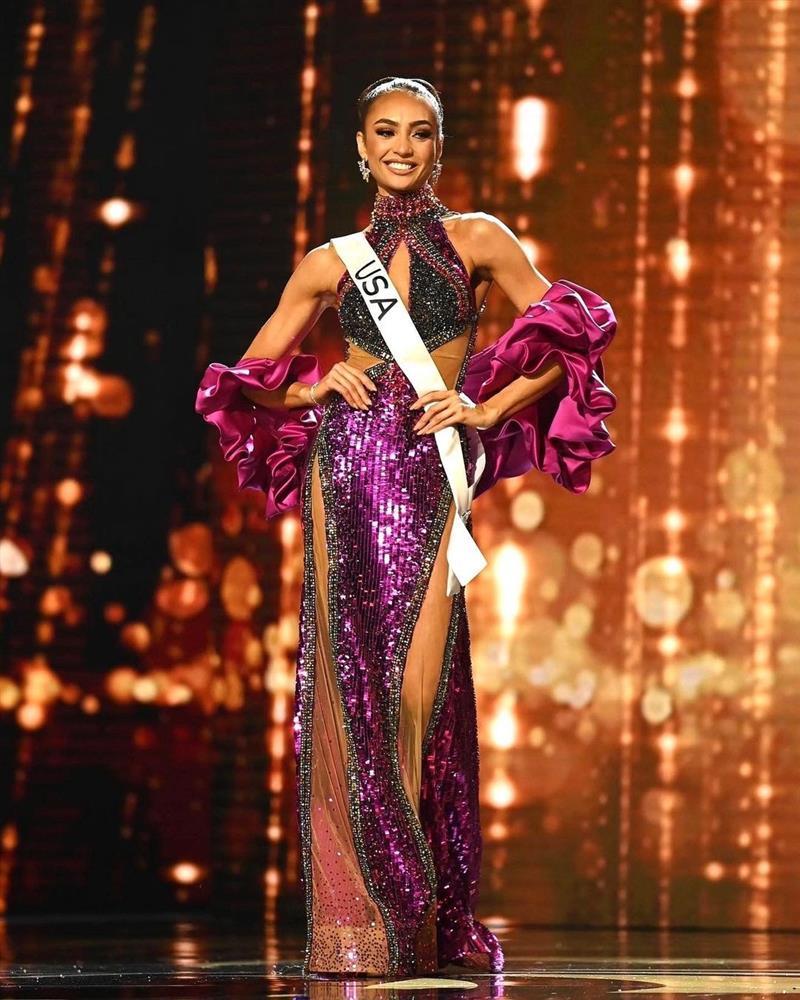 Nhan sắc lai cuốn hút, profile ấn tượng của tân Miss Universe-5