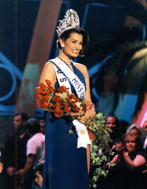 Mỹ thắng Miss Universe 9 lần thì có 7 lần trên sân nhà-7
