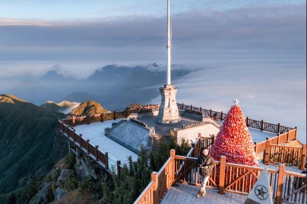 Mưa tuyết có thể rơi dày tại Fansipan, điểm đến lý tưởng dip Tết-1