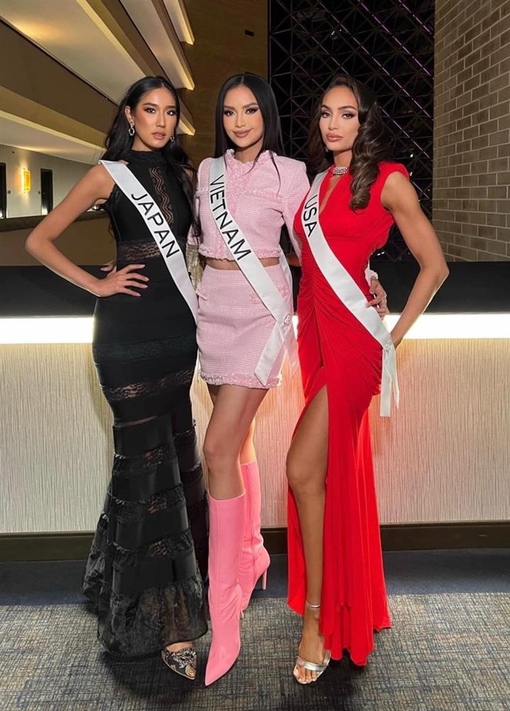 Ngọc Châu đọ sắc tân Miss Universe lẫn Á hậu 1, có đẹp bằng?-5