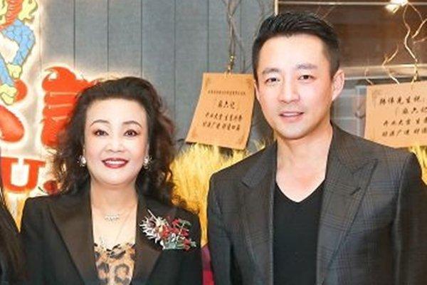 Trương Dĩnh Dĩnh tuyên bố chia tay Uông Tiểu Phi?-4