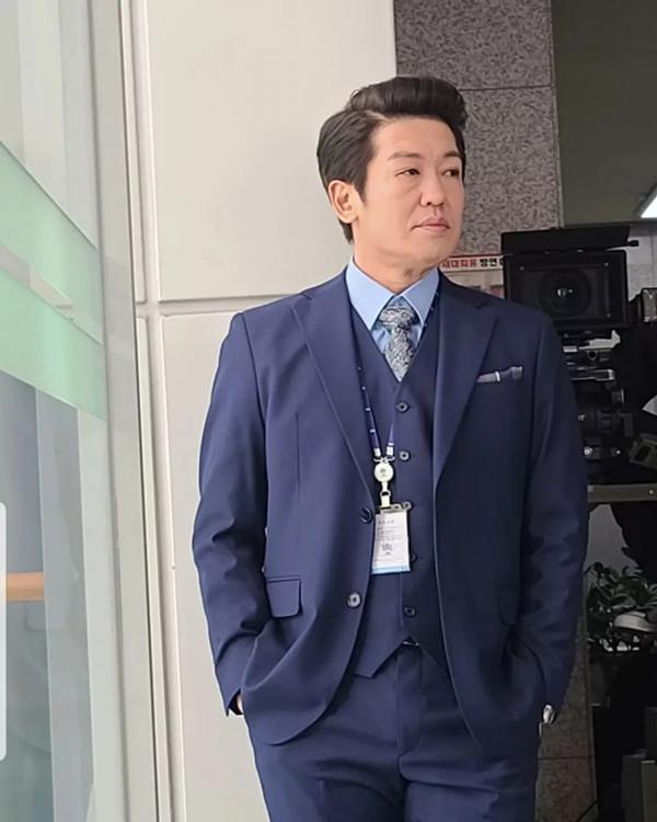 Sao Hàn bỏ việc lương cao để làm diễn viên: người đổi đời nhờ đóng với Park Seo Joon-1