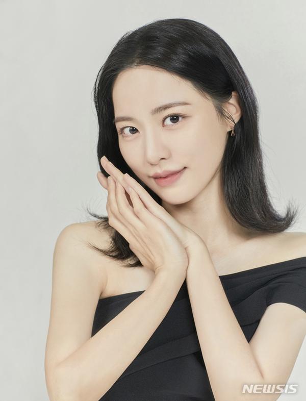 Sao Hàn bỏ việc lương cao để làm diễn viên: người đổi đời nhờ đóng với Park Seo Joon-5