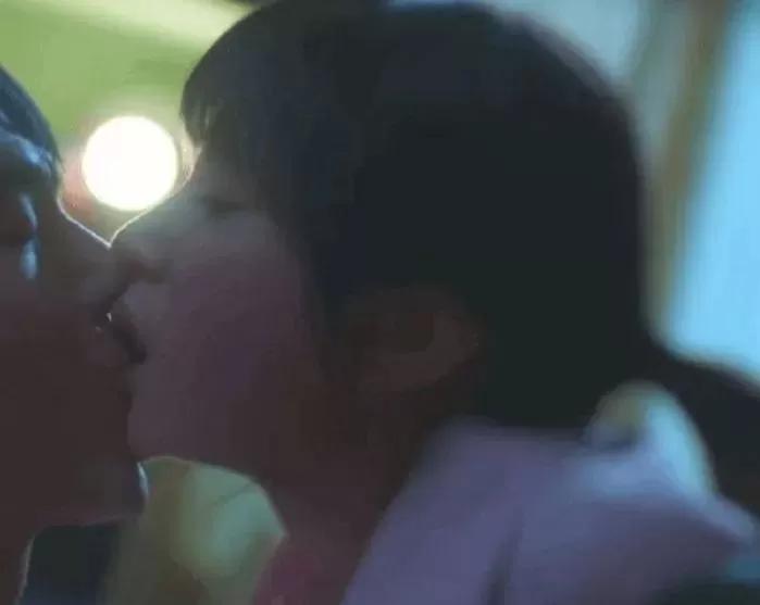 Cảnh giường chiếu của Hani (EXID) trong phim mới gây bão-1