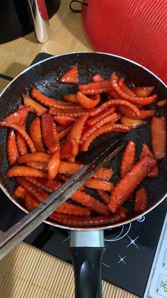 Gần Tết, các nàng vụng lại cho ra hàng loạt món ăn thảm họa-2