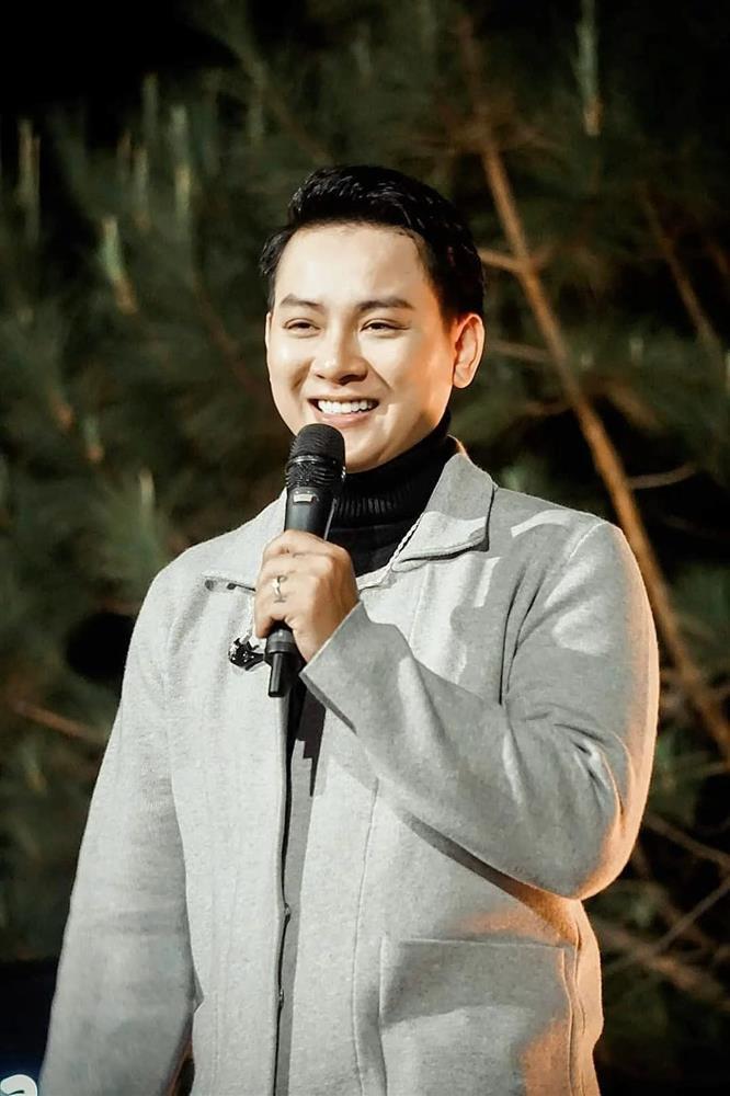 Hoài Lâm gọi mình là PHỆ, nâng visual MONO lên tầm xuất sắc-2