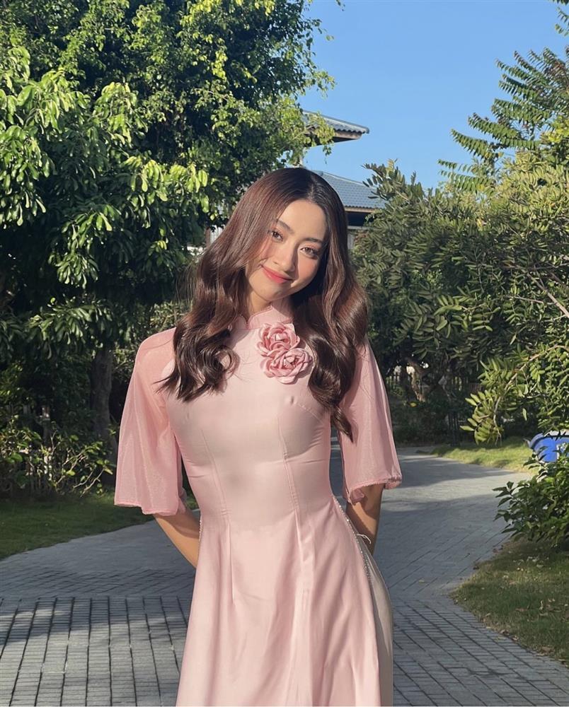 Đỗ Mỹ Linh, Lương Thùy Linh phủ sóng áo dài những ngày cận Tết-10