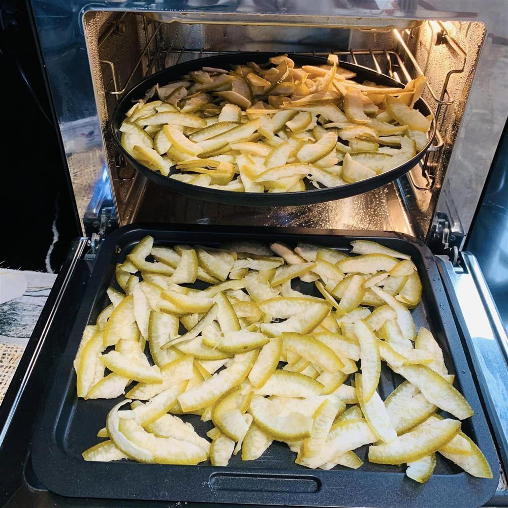 9X đảm đang chỉ cách làm mứt vỏ bưởi, nhâm nhi ngày Tết cực ngon-4