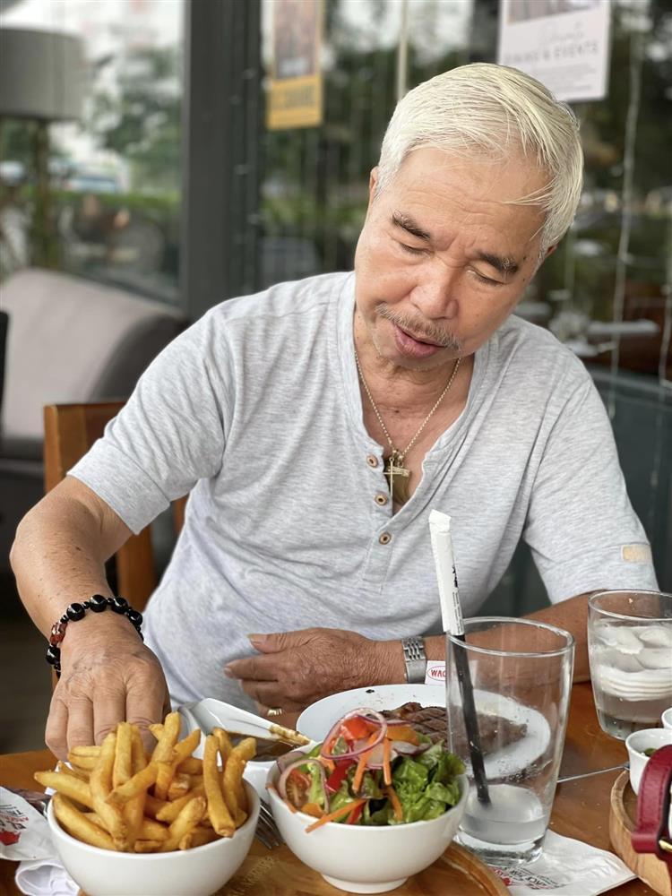 Showbiz Việt ngày 17/1: Minh Tiệp cảm ơn HLV Park Hang-seo-6