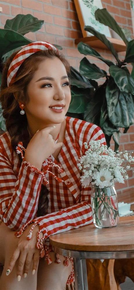 Showbiz Việt ngày 17/1: Minh Tiệp cảm ơn HLV Park Hang-seo-11