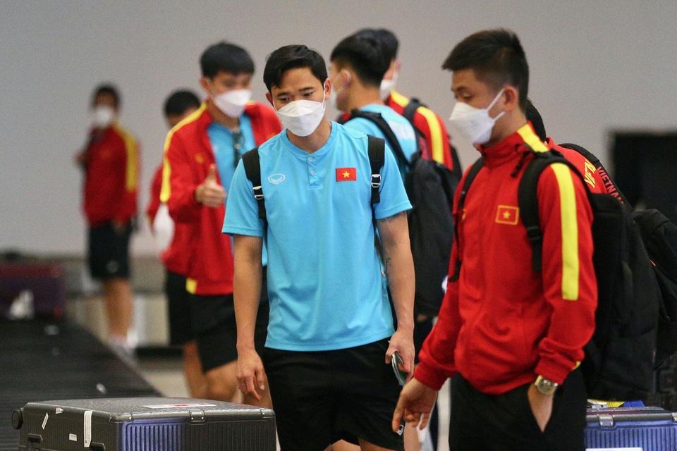 Tuyển Việt Nam về nước sau AFF Cup 2022-1