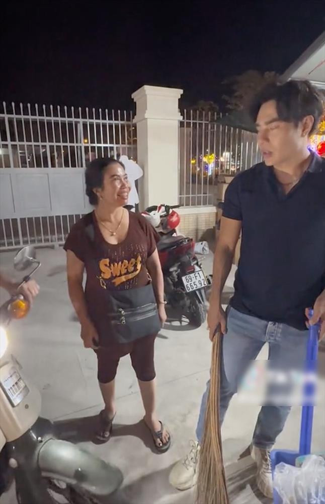 Mẹ Lê Dương Bảo Lâm bị xua đuổi vì ăn mặc xuề xòa như bán vé số-4