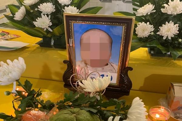 Người phụ nữ đoàn tụ gia đình sau 28 năm bị cháu ruột... bán-5