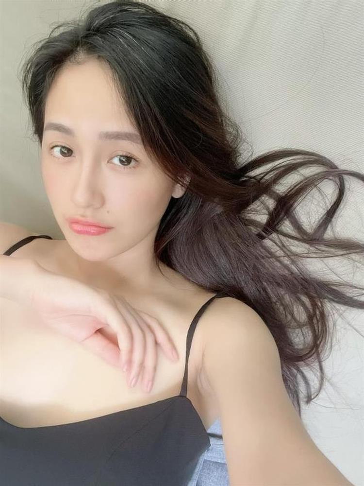 Karik, Trà My Idol, Mai Phương Thúy tóc bạc đầy đầu vì máu xấu-11