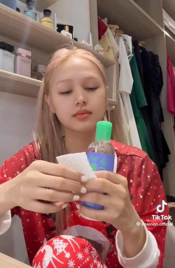 Học Xoài Non trang điểm như không, mặc áo dài Tết vẫn xinh hết nấc-4