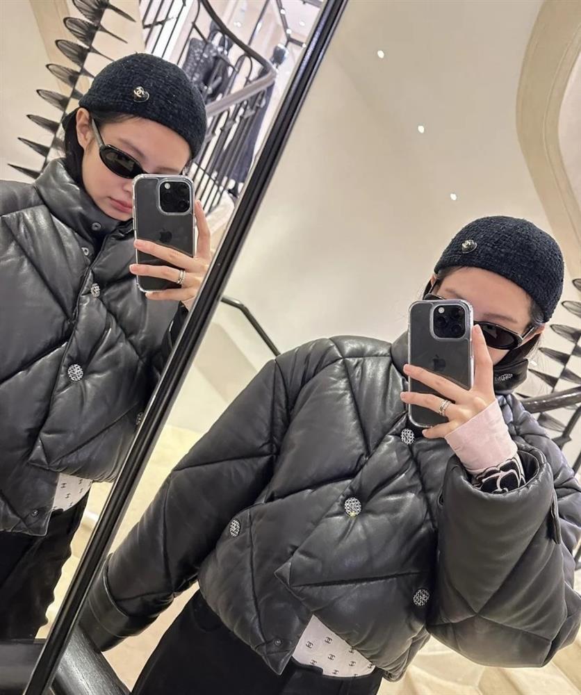 Cách phối đồ diện áo phao đẹp đi chơi Tết Nguyên đán Quý Mão-4