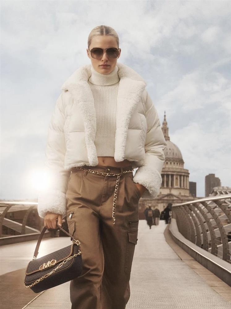 Cách phối đồ diện áo phao đẹp đi chơi Tết Nguyên đán Quý Mão-10